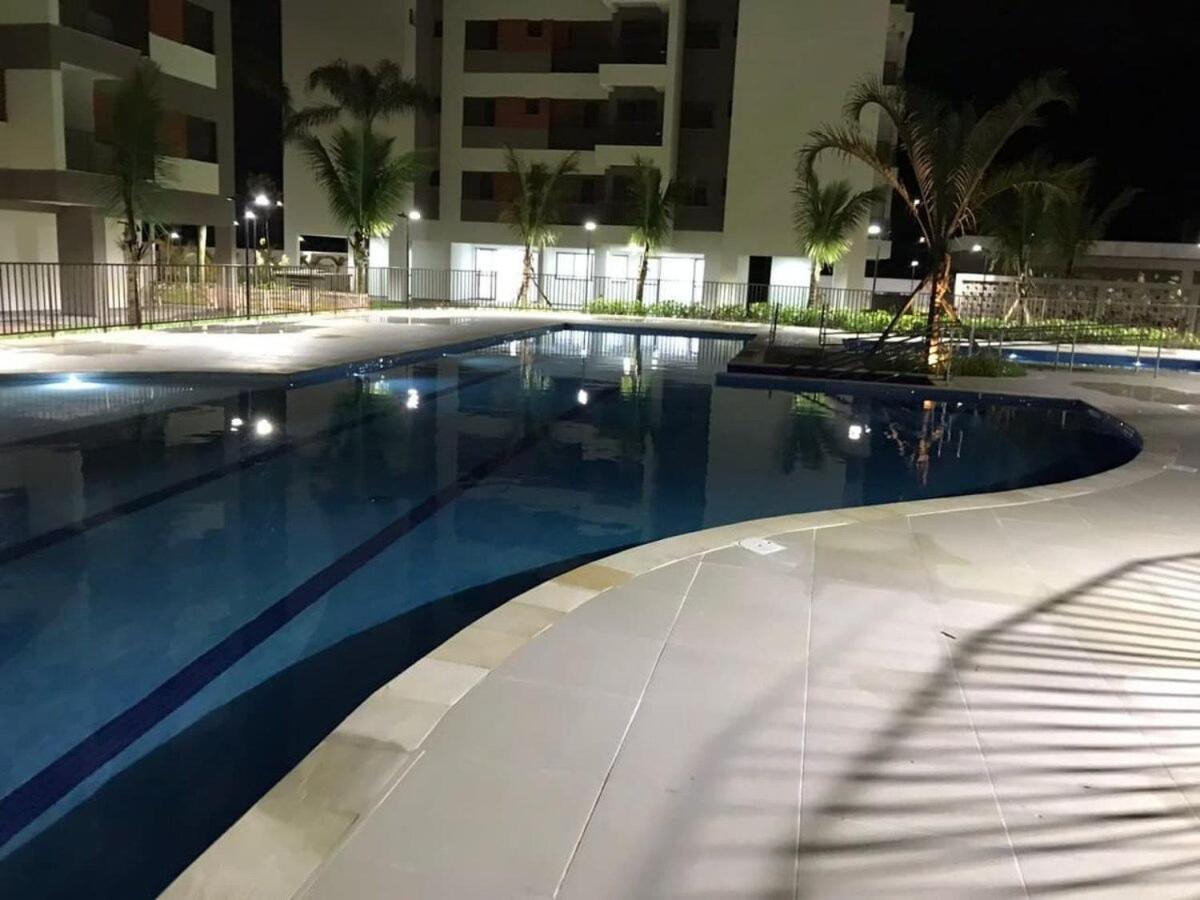 Lindo Apto Com Ar Cond Prox A Martim De Sa Com Piscina Wifi Sacada Gourmet Com Churrasqueira Holiday home Caraguatatuba