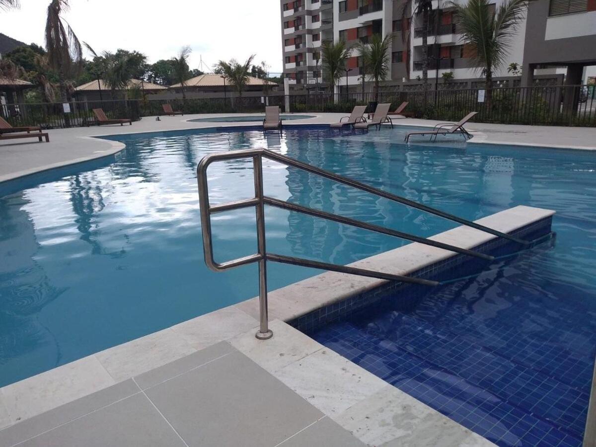Lindo Apto Com Ar Cond Prox A Martim De Sa Com Piscina Wifi Sacada Gourmet Com Churrasqueira Caraguatatuba