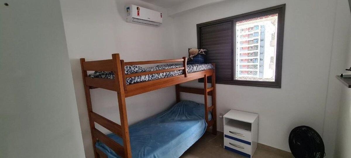 Holiday home Lindo Apto Com Ar Cond Prox A Martim De Sa Com Piscina Wifi Sacada Gourmet Com Churrasqueira Caraguatatuba