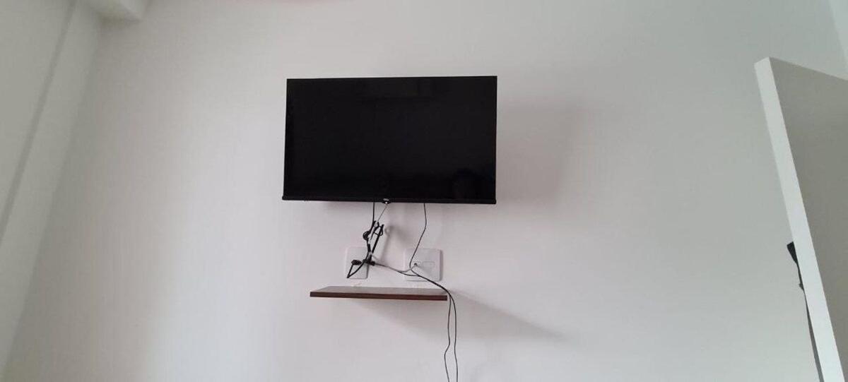 Holiday home Lindo Apto Com Ar Cond Prox A Martim De Sa Com Piscina Wifi Sacada Gourmet Com Churrasqueira *