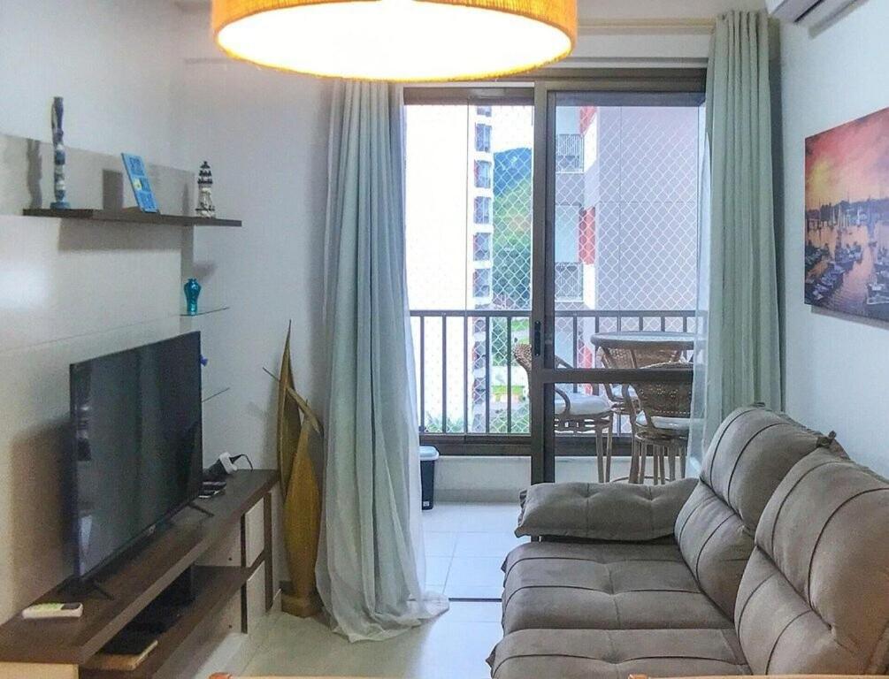 Holiday home Lindo Apto Com Ar Cond Prox A Martim De Sa Com Piscina Wifi Sacada Gourmet Com Churrasqueira *