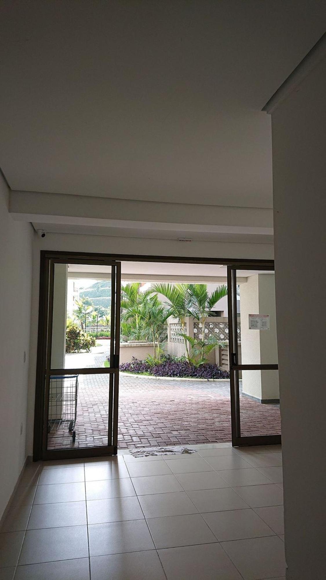 Lindo Apto Com Ar Cond Prox A Martim De Sa Com Piscina Wifi Sacada Gourmet Com Churrasqueira Holiday home