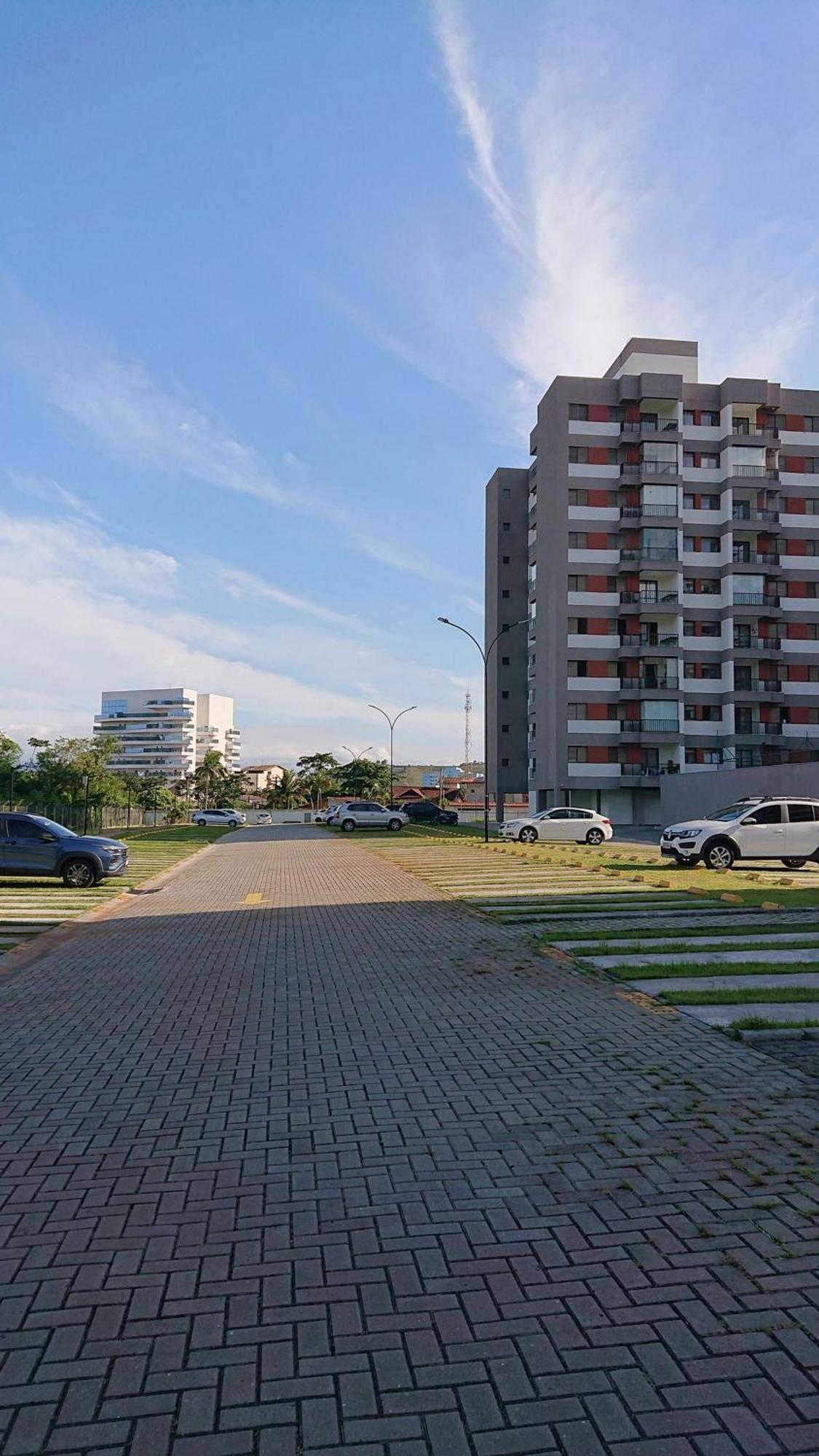 Lindo Apto Com Ar Cond Prox A Martim De Sa Com Piscina Wifi Sacada Gourmet Com Churrasqueira *